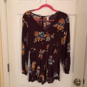 Forever 21 Floral Romper size M